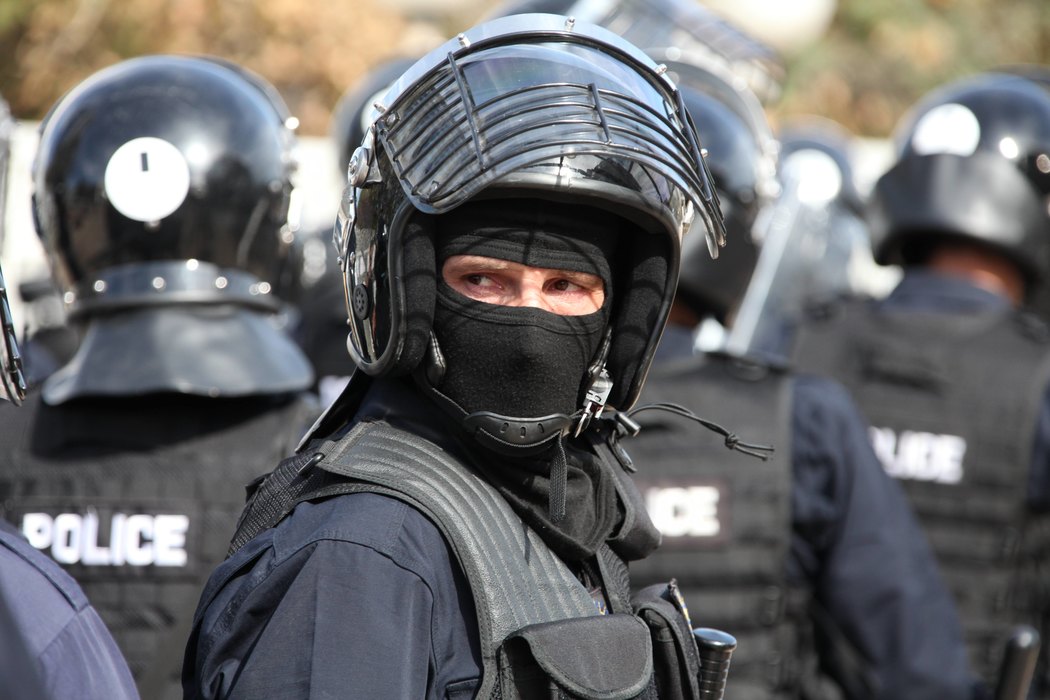 Kosovska policija nabavila oklopna i blindirana vozila, vodene topove i duge cevi